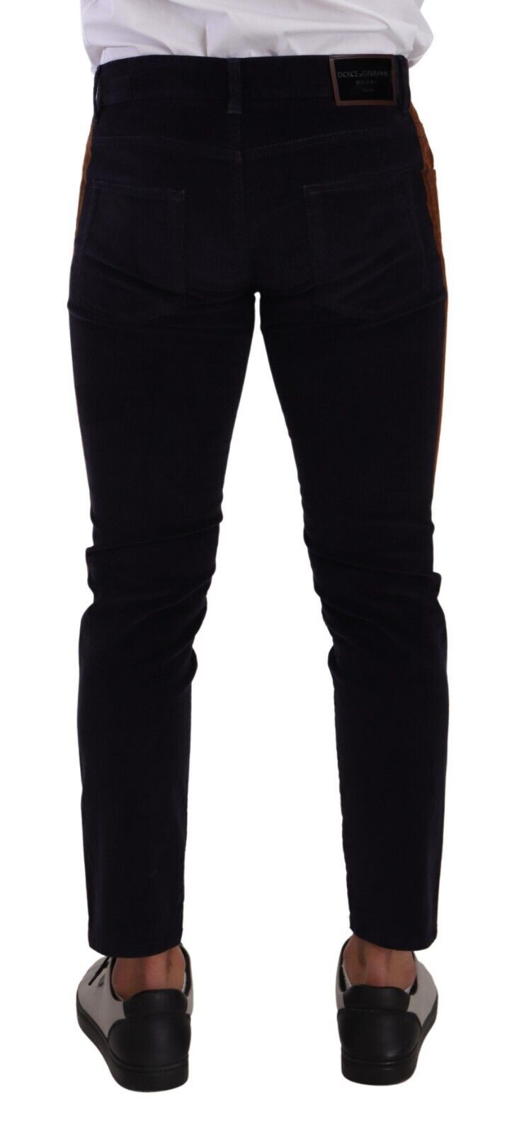 Elegant Slim Fit Denim for the Modern Man