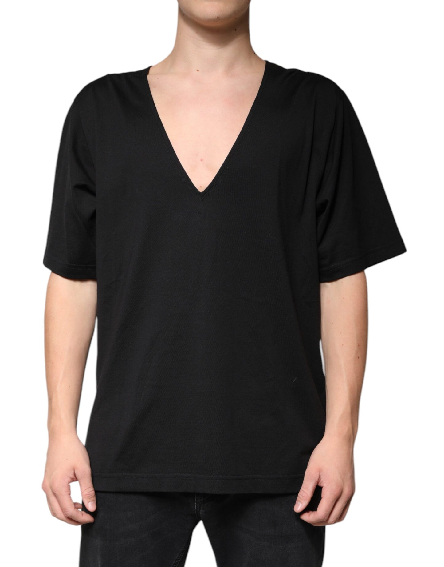 Black Cotton V-neck Short Sleeves T-shirt