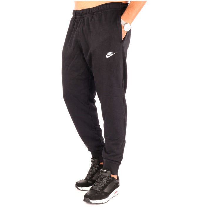 Nike Men Trousers